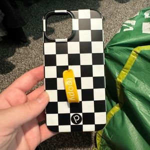 Checkered Loopy Case IPhone 13
